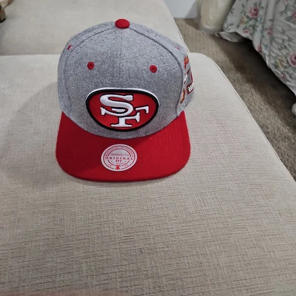 Mitchell and Ness San Francisco 49ers Baseball cap. Wore Once. Excellent Cond. - Picture 1 of 5